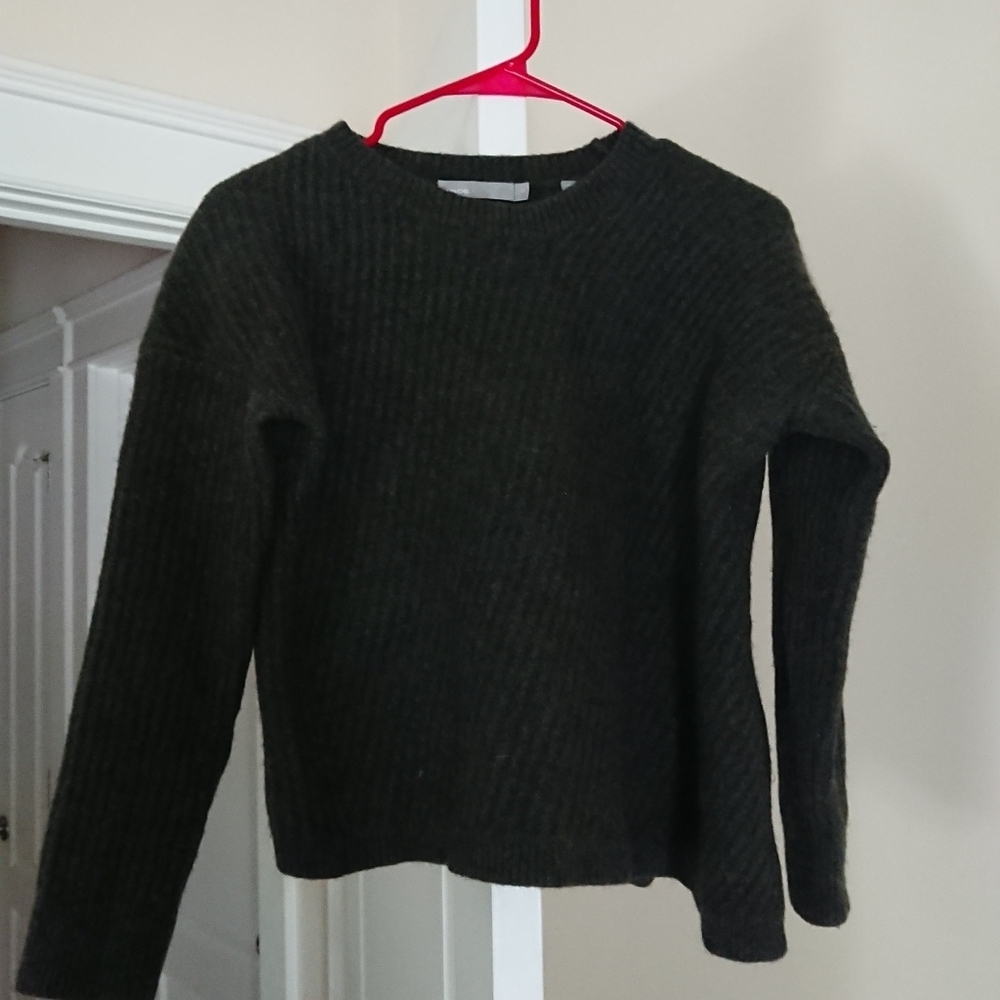 VINCE Dark Green crew neck sweater size M